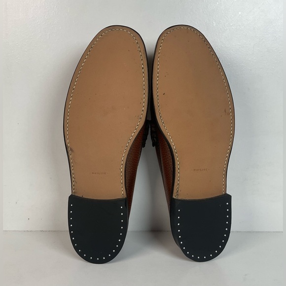 Weyenberg Hand Sewn Moccasin Loafer | Monk Strap Buckle | Narrow | Men’s 9 B main image 11